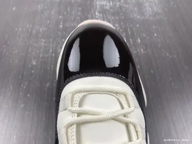 80% Off Sale Air AR0715-101 Jordan 11 WMNS Neapolitan 0515